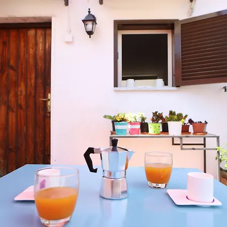 Con Terrazzo A Piazza Dante Apartment Naples